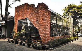 Tendean Residence